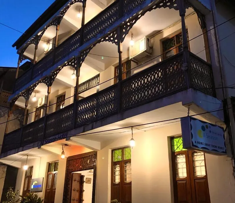 All Seasons Hotel 3*